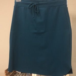 Agnes and Dora Live In Skirt